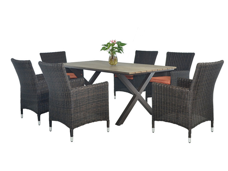 Rattan-ruokailusetti YQR-229