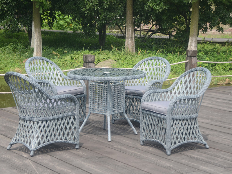 Rattan-ruokailusetti YQR-421