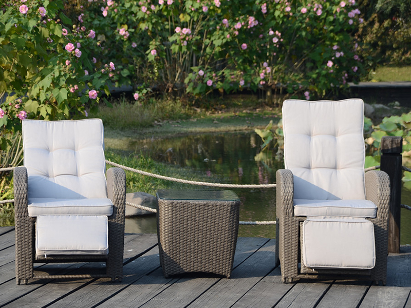 Rattan -sohvajoukko Rattan -sohvajoukko